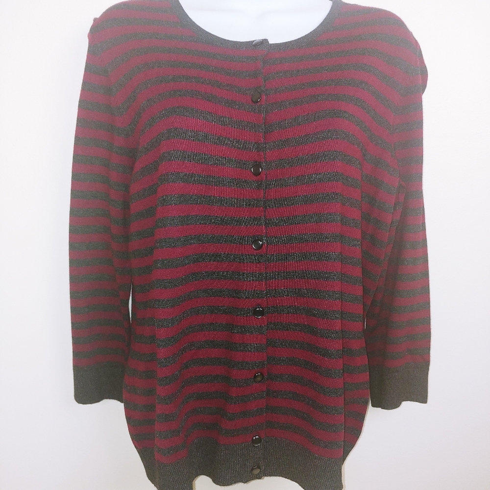 Women top